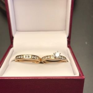14 k wedding set purchased Helzberg Diamonds
